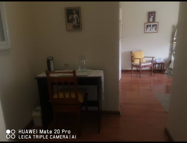 5 BEDROOM FREEHOLD FOR SALE IN BRACKENHURST